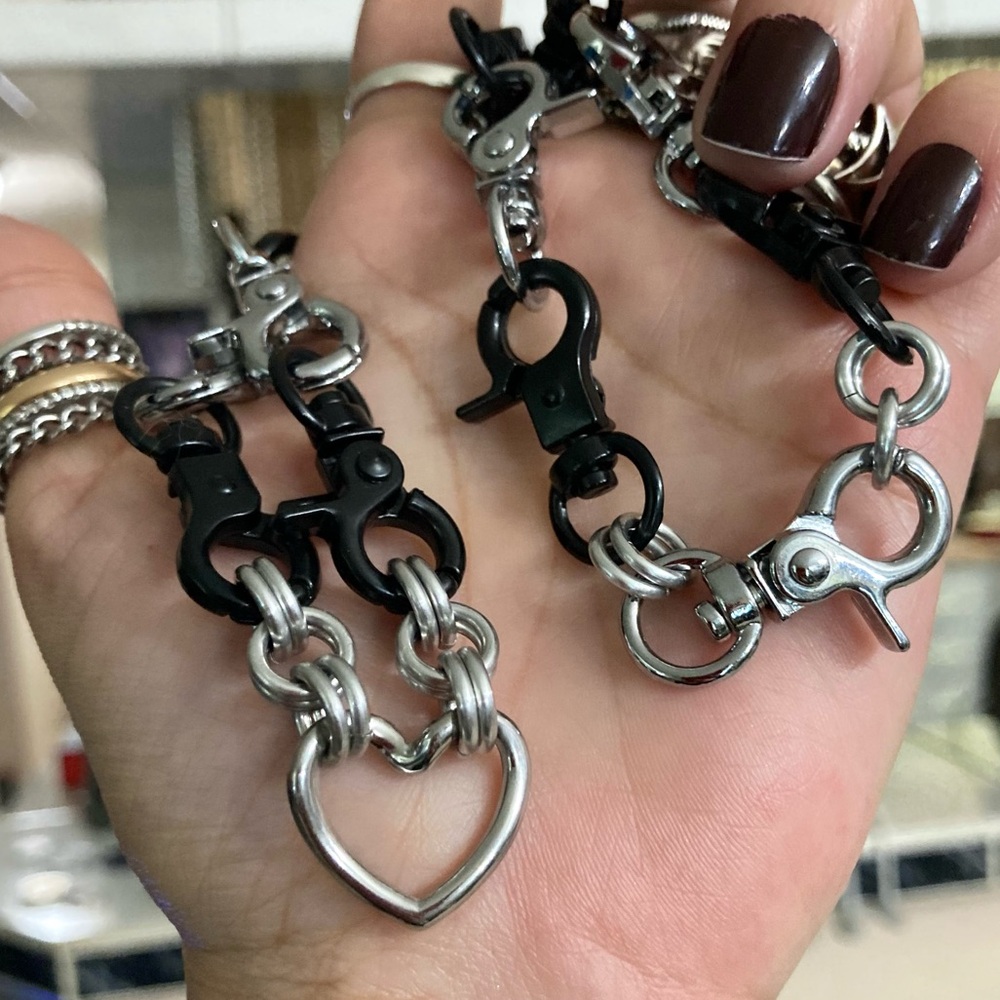 Stainless steel heart choker black & silver clasps goth punk emo chain necklace - Picture 14 of 16